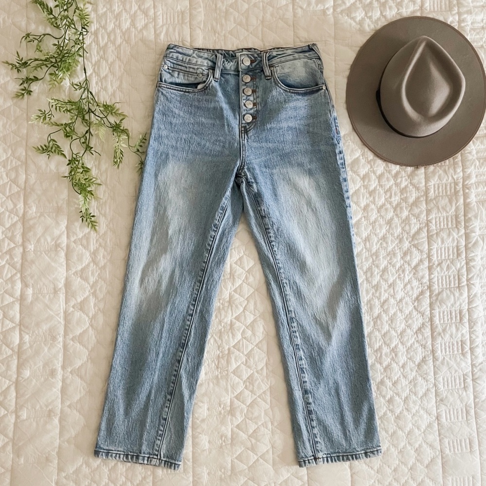Cleo + Wolf Slim Straight Denim Jeans - Picture 2 of 4